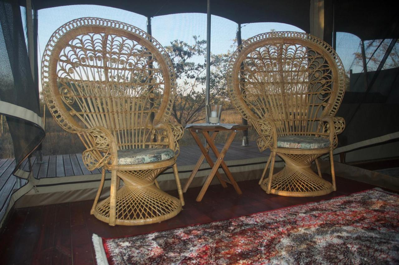 Out In Africa Wildlife Lodge Hammanskraal Bagian luar foto