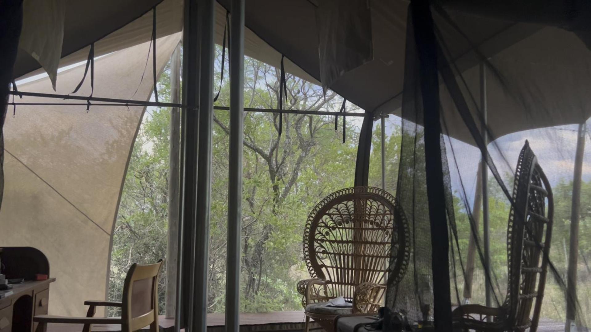 Out In Africa Wildlife Lodge Hammanskraal Bagian luar foto