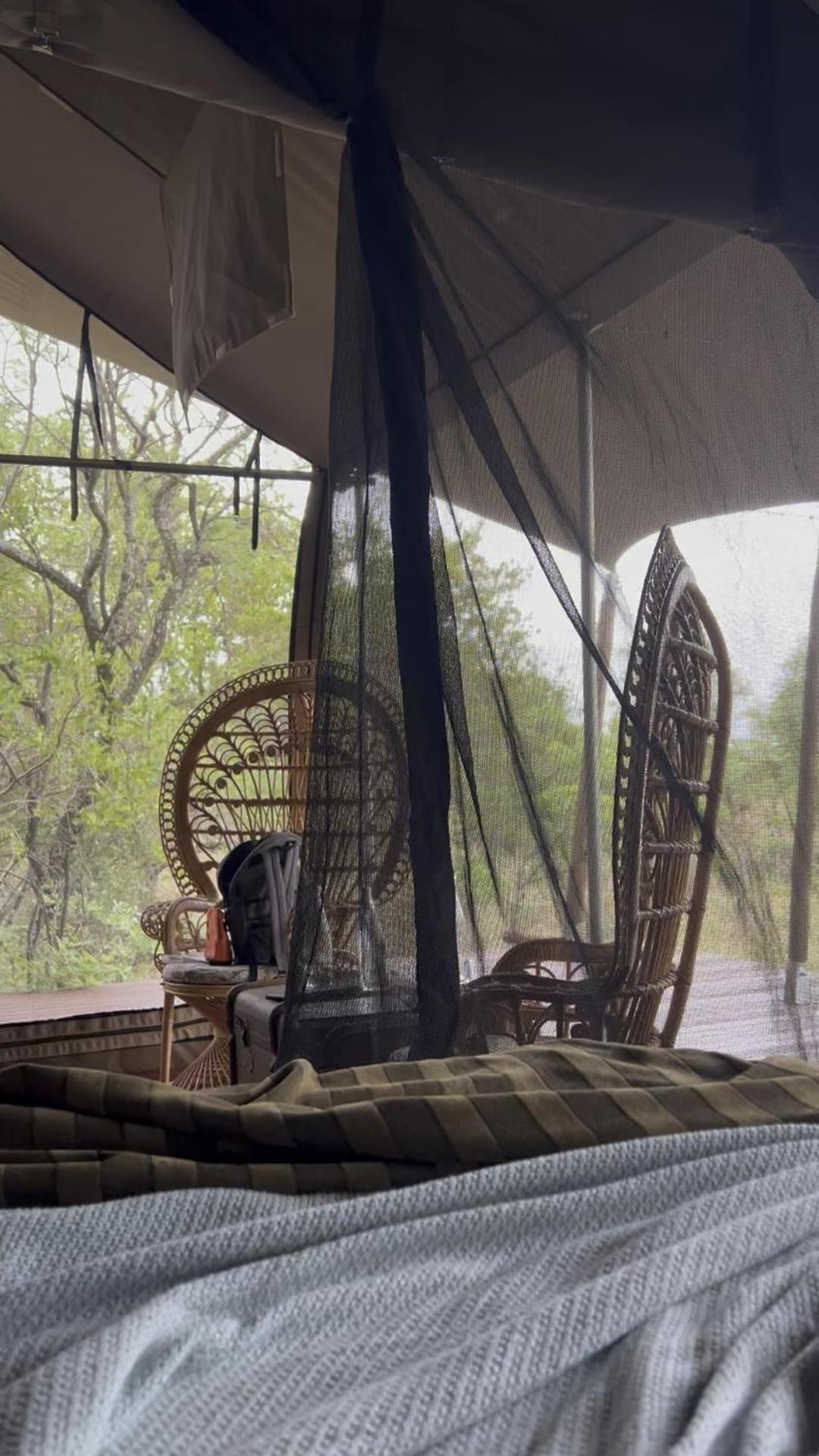 Out In Africa Wildlife Lodge Hammanskraal Bagian luar foto