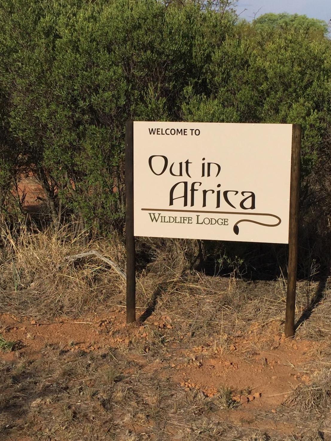 Out In Africa Wildlife Lodge Hammanskraal Bagian luar foto