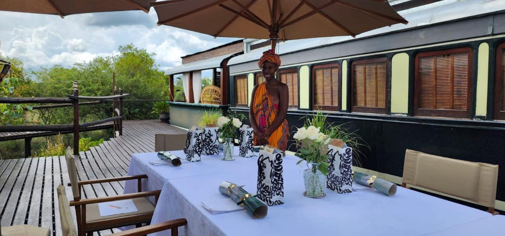 Out In Africa Wildlife Lodge Hammanskraal Bagian luar foto